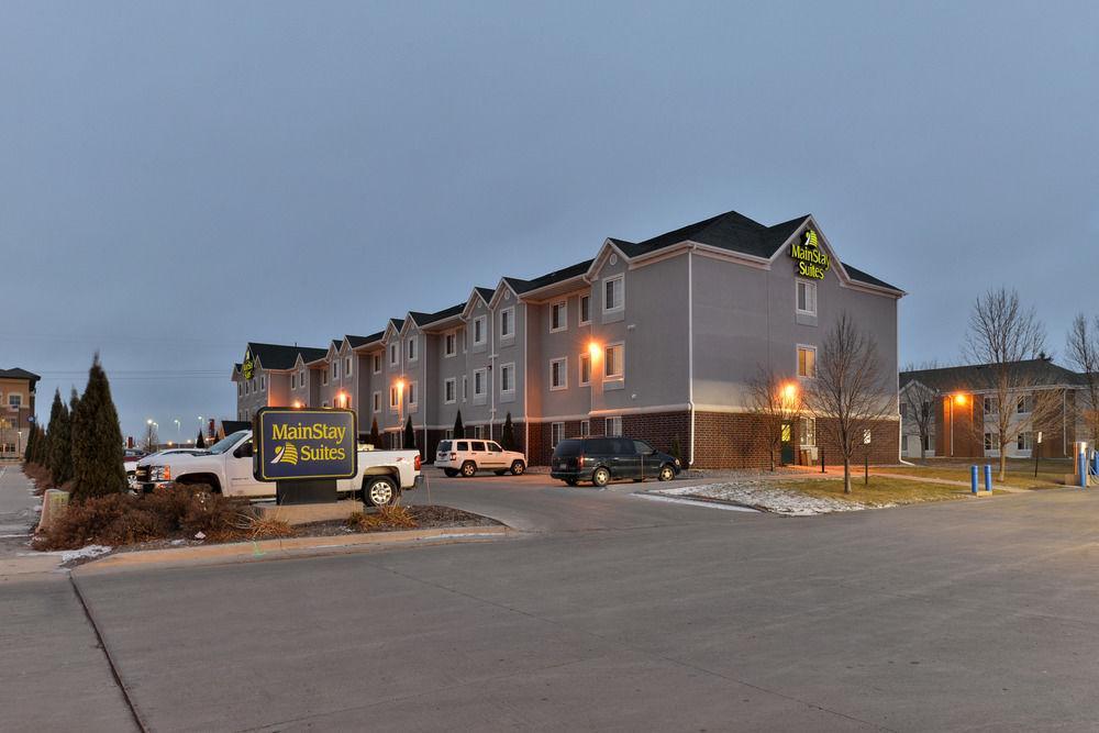 Mainstay Suites Fargo - I-94 Medical Center Екстер'єр фото
