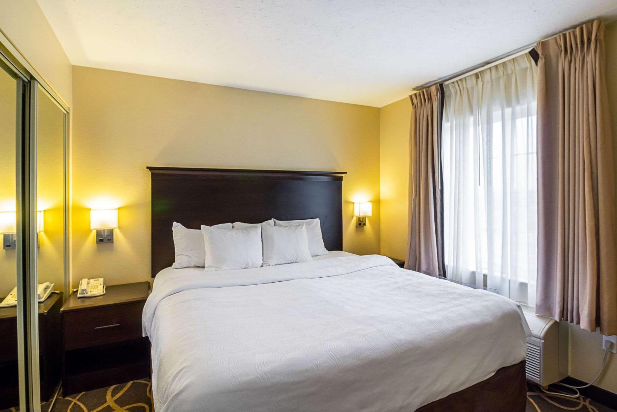 Mainstay Suites Fargo - I-94 Medical Center Екстер'єр фото