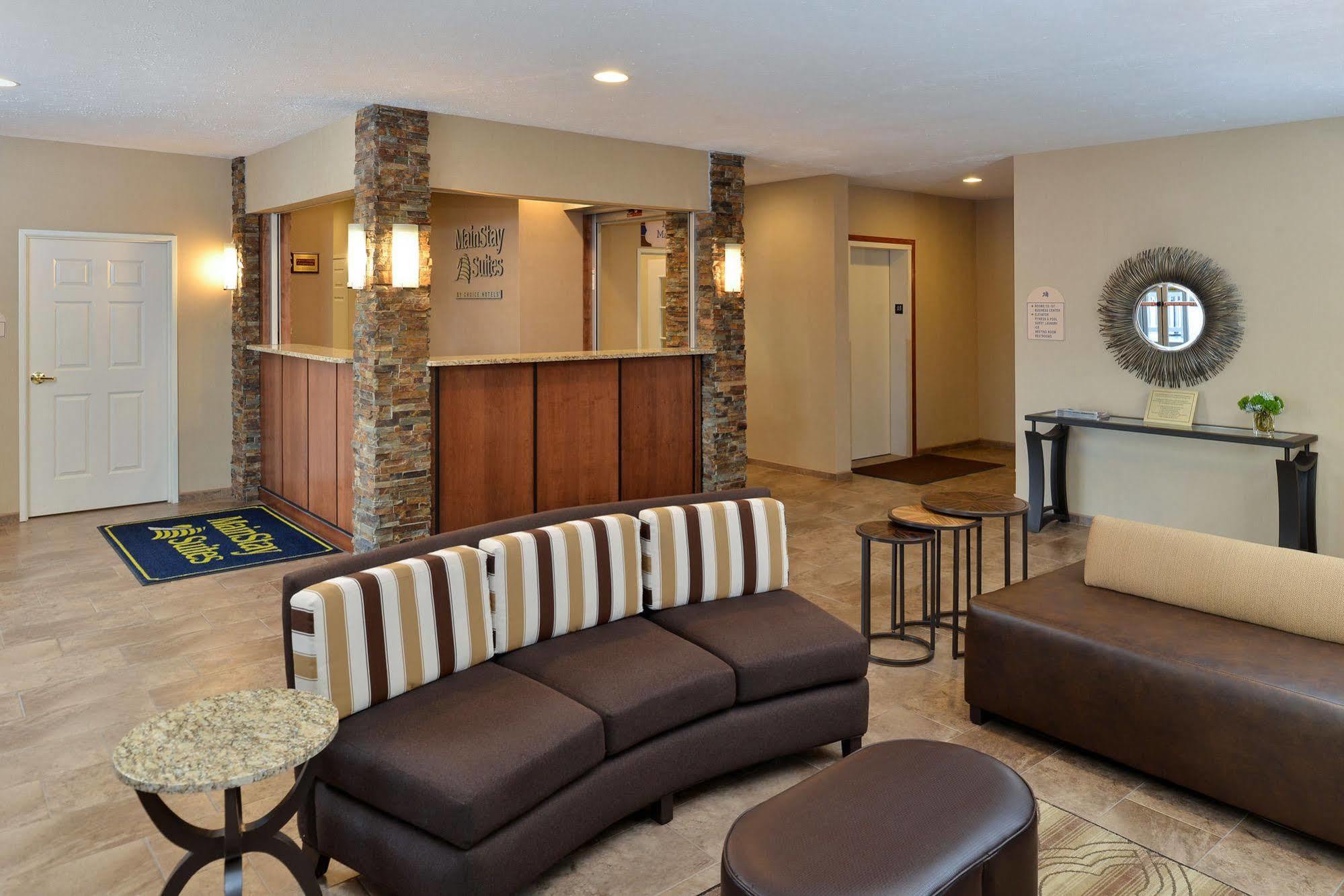 Mainstay Suites Fargo - I-94 Medical Center Екстер'єр фото