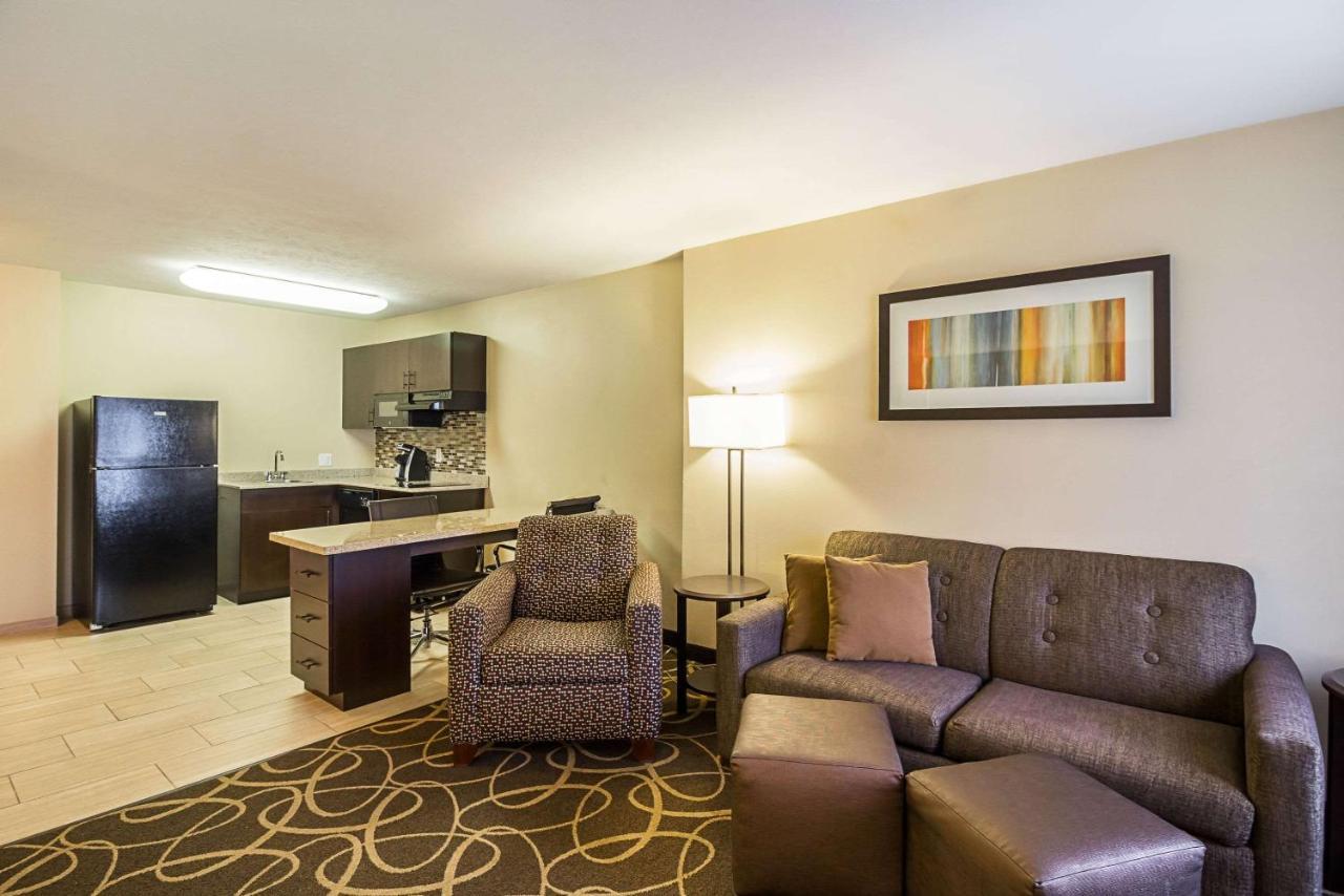 Mainstay Suites Fargo - I-94 Medical Center Екстер'єр фото