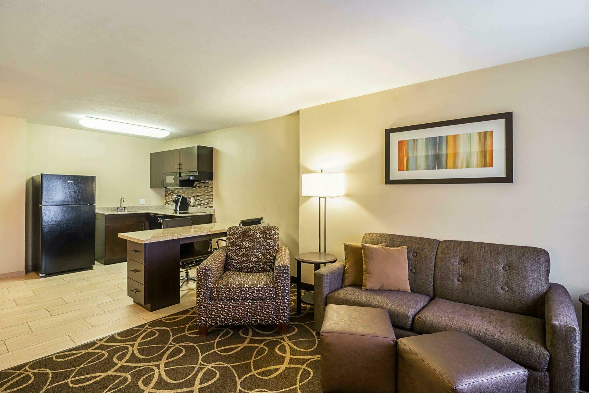 Mainstay Suites Fargo - I-94 Medical Center Екстер'єр фото