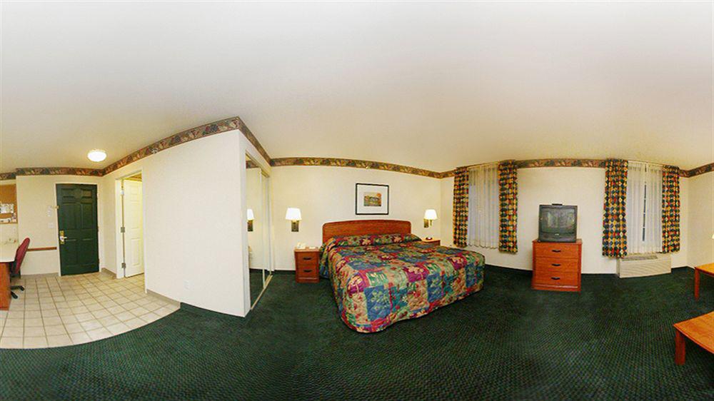 Mainstay Suites Fargo - I-94 Medical Center Екстер'єр фото